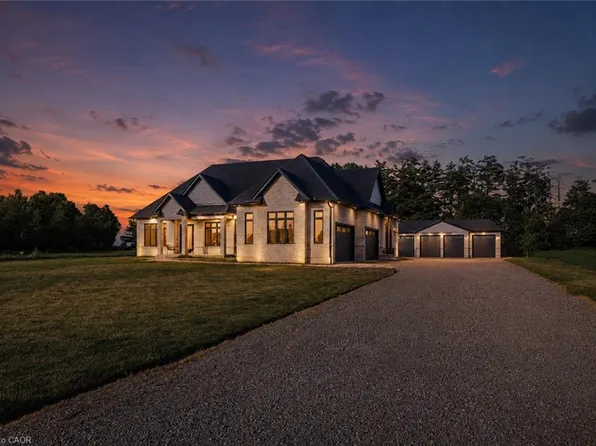 2468 Cockshutt Rd, Brant, ON N0E 1K0