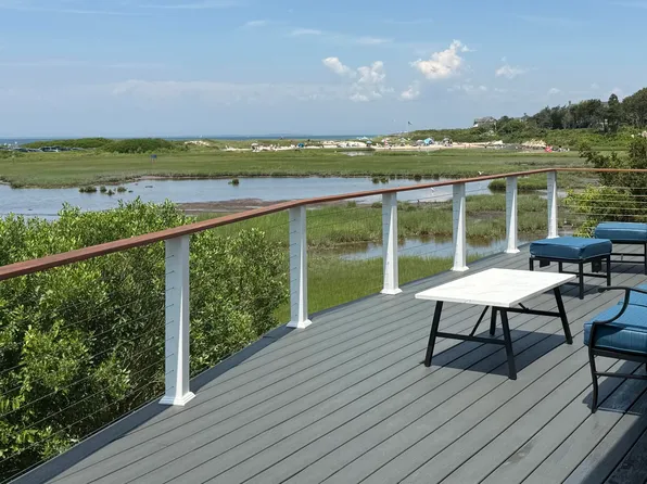 33 Wood Neck Road, West Falmouth, MA 02540