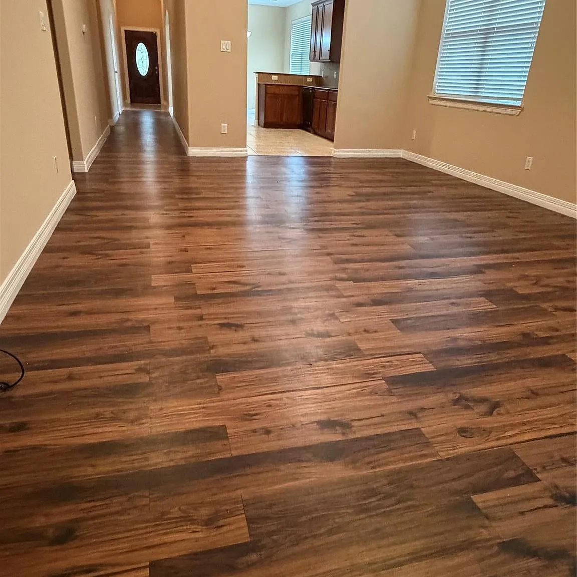 4 bed, 1891 sqft, $1,875 — Photo 3
