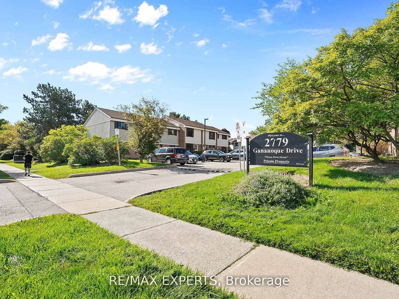 3 bed, $2,800 — Photo 2