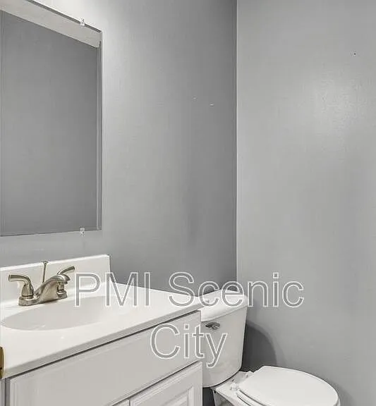 3721 Keri Ln NE — Photo 10