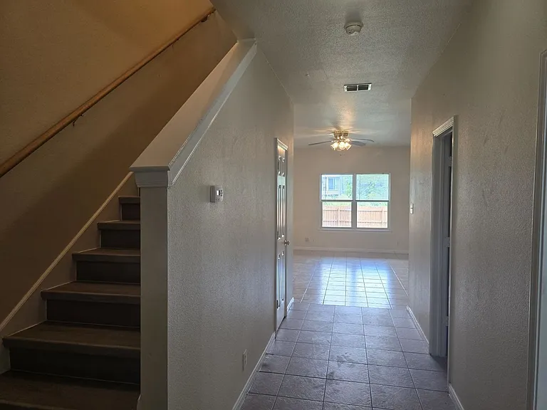 4103 Saint Charles Bay — Photo 3