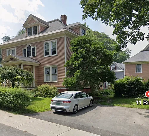 11 Burt St #3 Photo 1