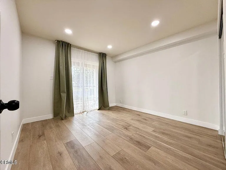 660 Sunfish Way — Photo 12