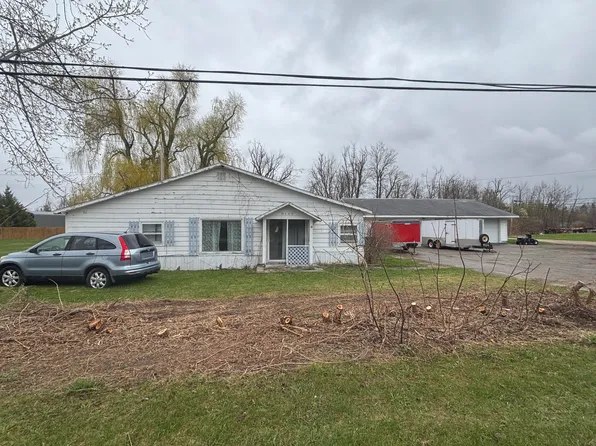 5149 Main St, Millersburg, MI 49759