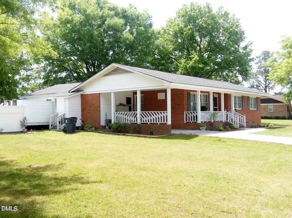 111 Mabry Rd, Angier, NC 27501