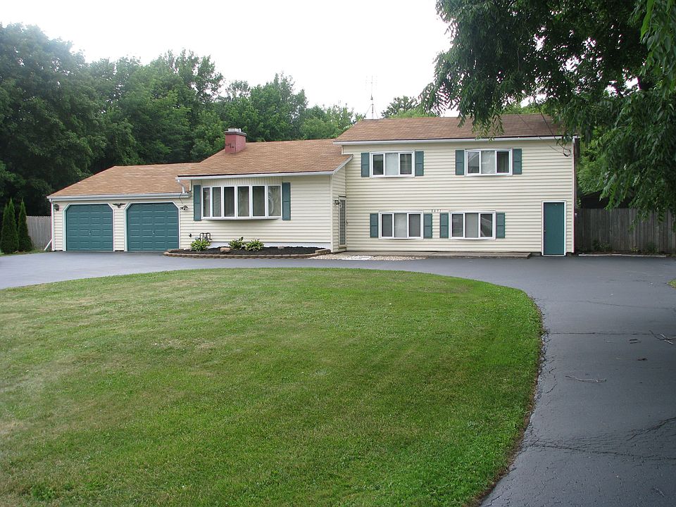 1st image of 8491 East Ave