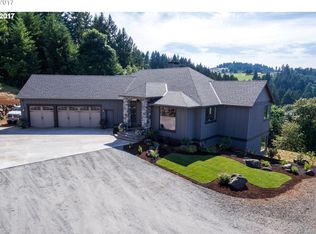 20155 NE Overlook Dr, Dundee, OR