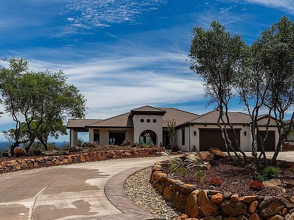 3rd image of 3223 Sierrama Dr