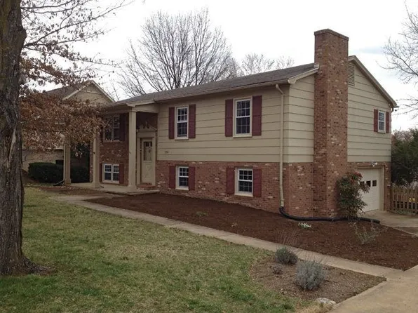 1134 S Dogwood Dr, Harrisonburg, VA 22801