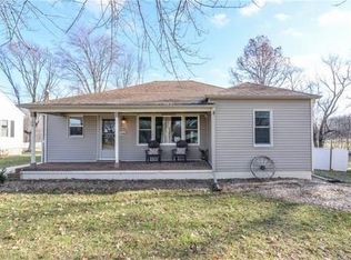 109 Webb St, Gregory, MI 48137