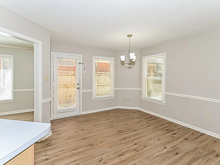 1555 Appling Wood Cv N — Photo 6