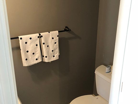 3rd image of 7970 Mentor Ave APT D6