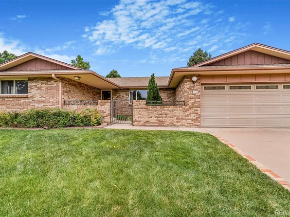2180 S Flower Way, Lakewood, CO 80227