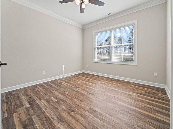 5th image of 4AC Little Fork Rd