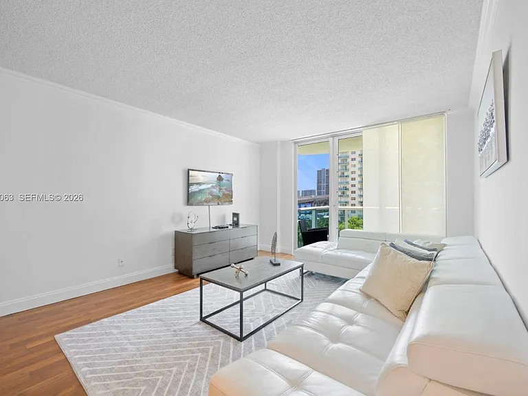 19380 Collins Ave #609 — Photo 3