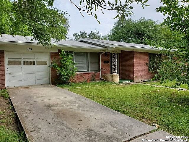 1st image of 435 Millwood Ln