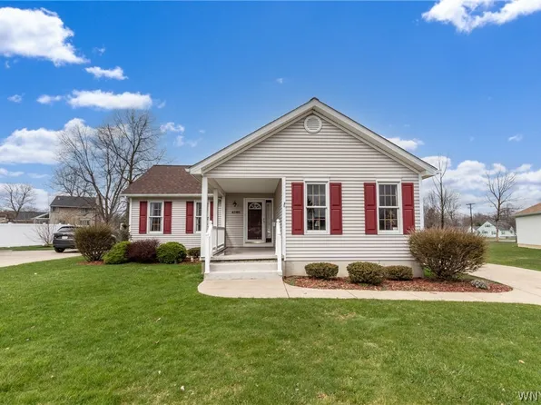 4180 Tisbury Ln, Hamburg, NY 14075