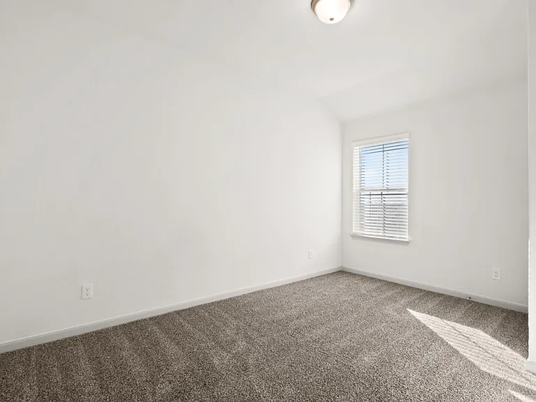 7620 Magnolia Vlg #102 — Photo 15