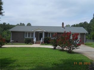 222 NE Edney Rd, Belton, SC 29627