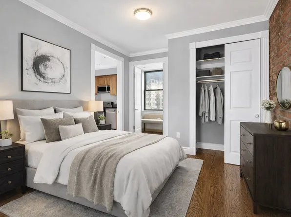 233 East 29th Street image 1 of 5