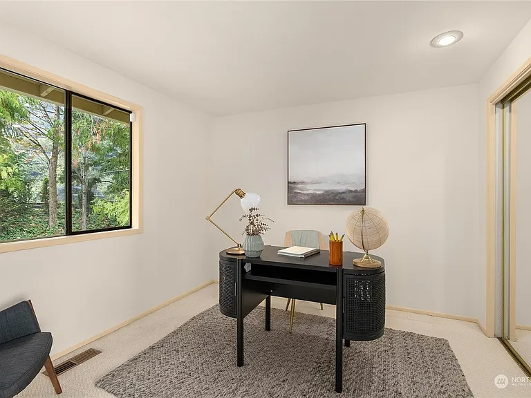 3909 NE 157th Pl — Photo 17