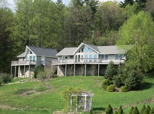 641 Apple Hill Ln, Fancy Gap, VA 24328
