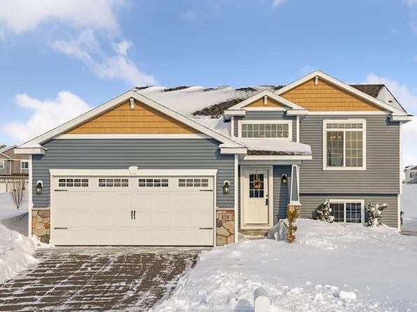 820 Lauren Ct, Clearwater, MN 55320