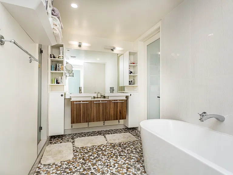 225 S Hamilton Dr #308 — Photo 20