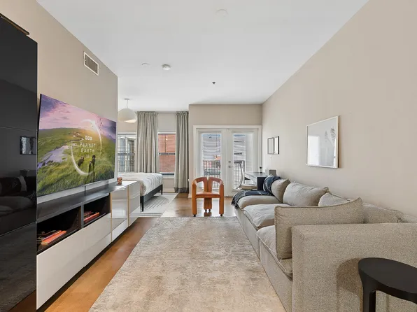 1803 Broadway APT 513, Nashville, TN 37203