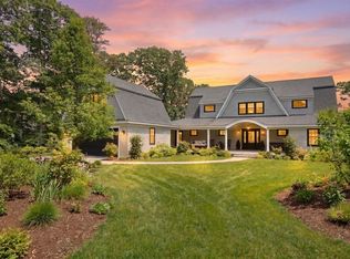 201 Scraggy Neck Rd, Bourne, MA 02532