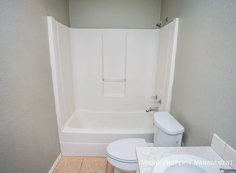 5719 Itasca St — Photo 23