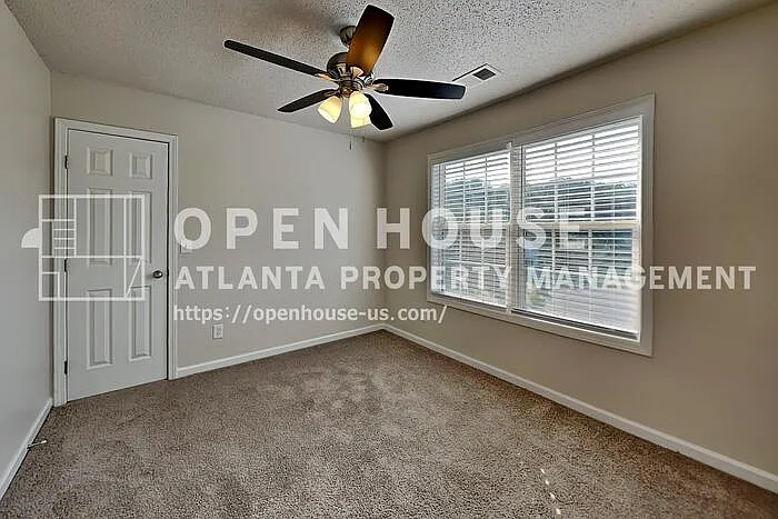 1151 Paiute Ct — Photo 16