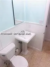 1721 NE 55th St #1721 — Photo 10
