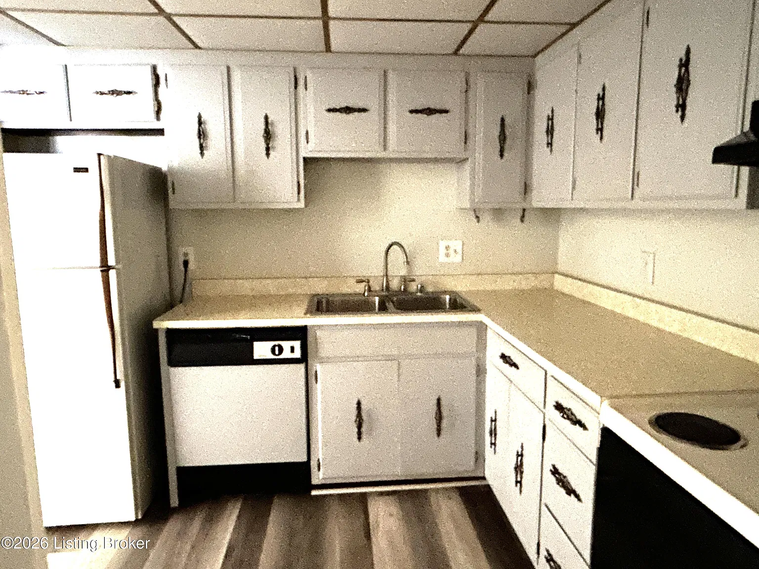 1 bed, 1.0 bath, 727 sqft, $850 — Photo 3