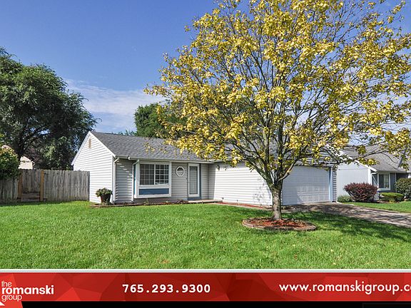 2nd image of 807 Sussex Ln