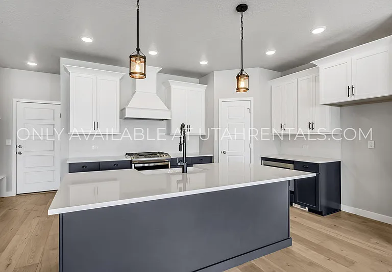 4922 W Northwood Ln — Photo 12