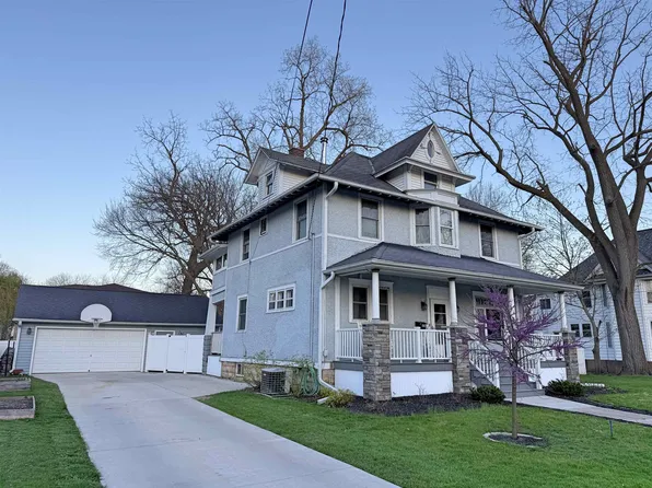 236 N Washington St, Janesville, WI 53548