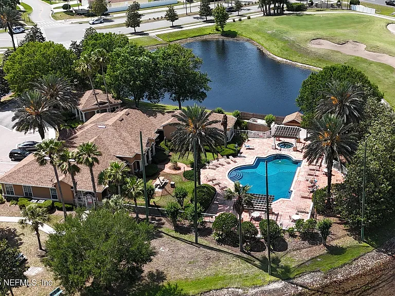 610 Fairway Dr #207 — Photo 3