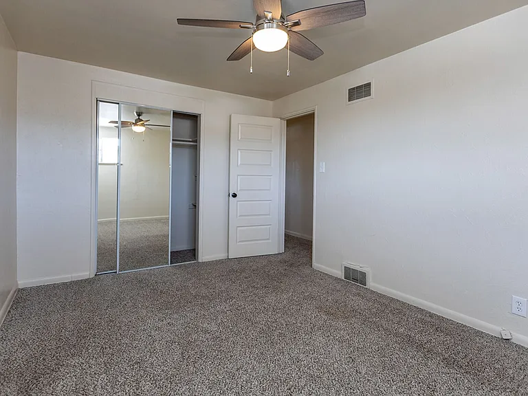 7400 W 10th Ave — Photo 29