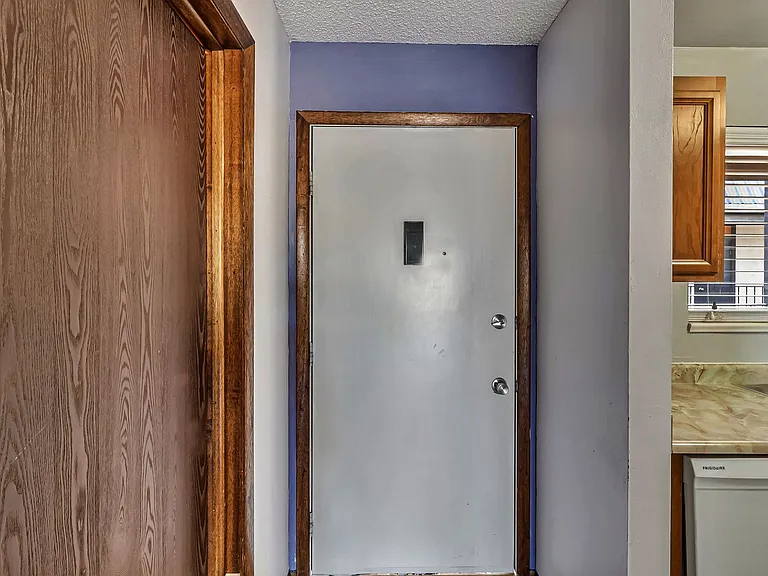 3233 Lakeside Dr #303 — Photo 25