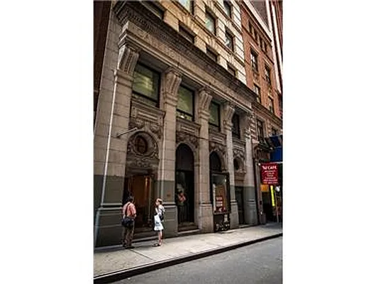 Sold by Douglas Elliman | media 18