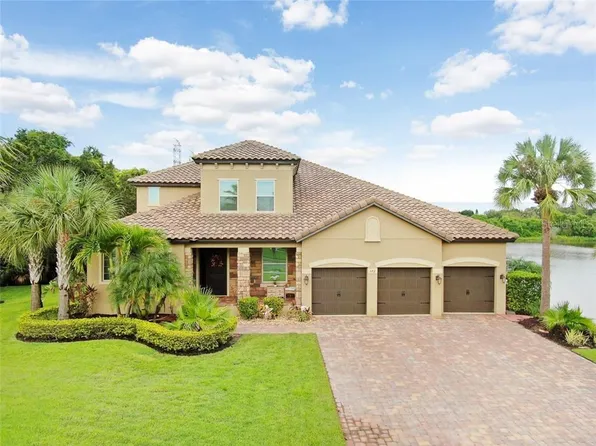 372 Cocoplum Ct, Oldsmar, FL 34677