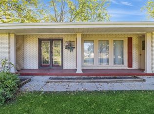 1919 E Army Post Rd, Des Moines, IA 50320