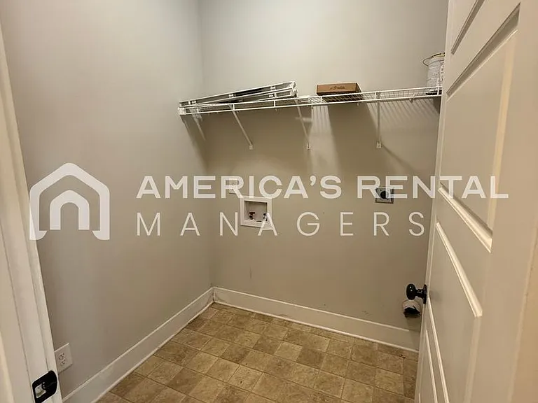 580 Polo Way — Photo 11