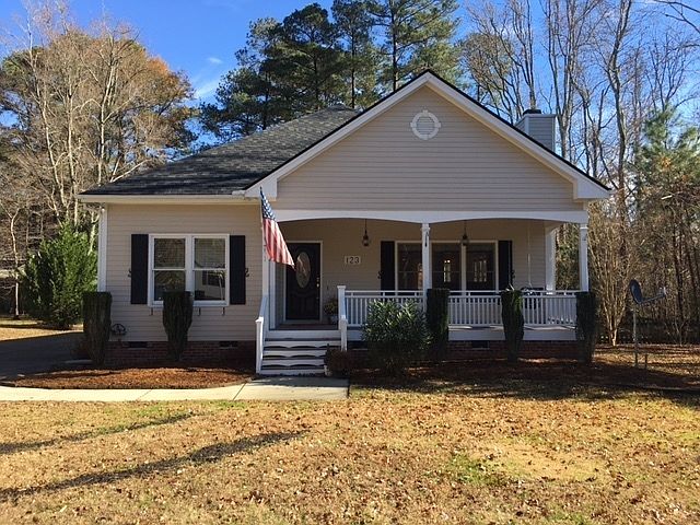 1st image of 123 Forest Green Dr