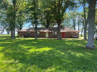 35 Cades Ln, Gould, AR 71643