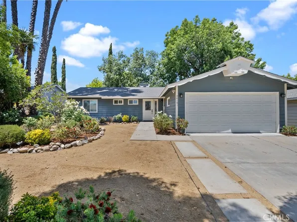 24101 Mobile St, West Hills, CA 91307