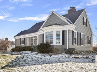 1218 Riverwood Ter, Saint Joseph, MI 49085