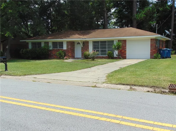 4842 Malabar Dr, Brunswick, GA 31520